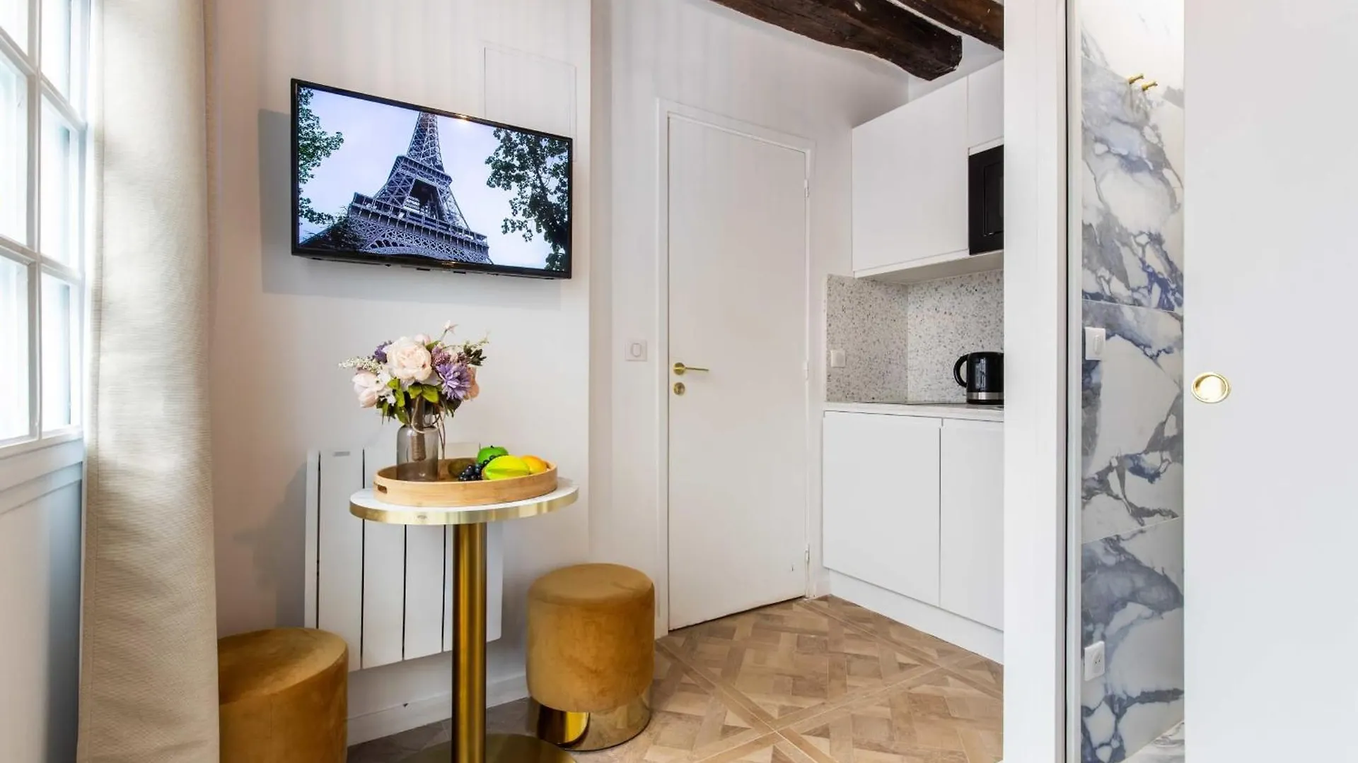 CMG - Studio Montmartre 11 Paris