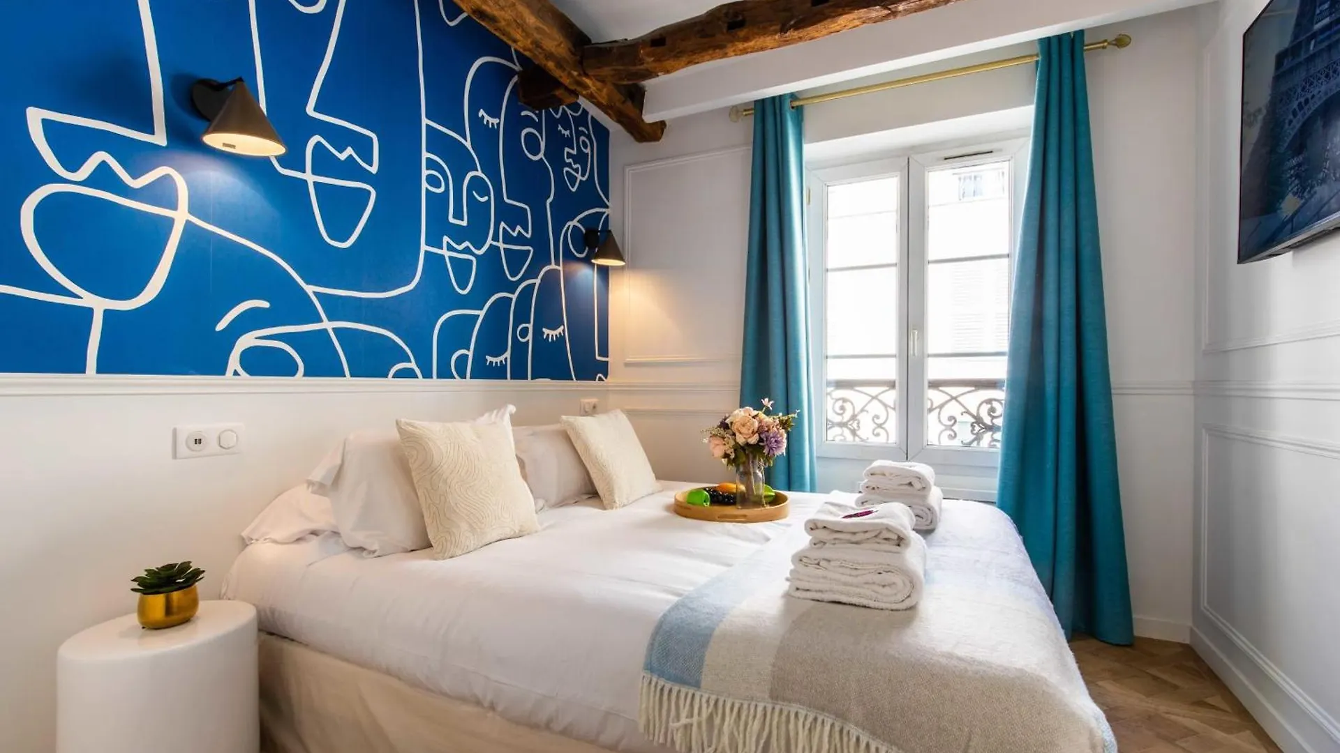 CMG - Studio Montmartre 11 Paris